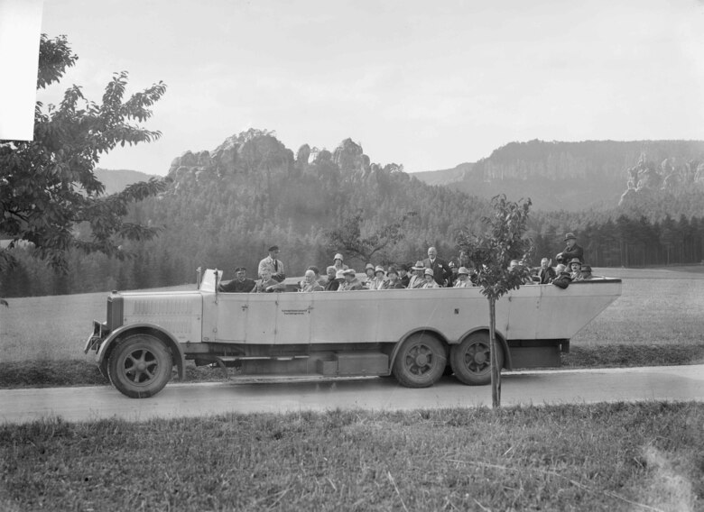 Ausflug in die Sächsische Schweiz, Aufnahme zwischen 1927 und 1930 von Paul Wolff
