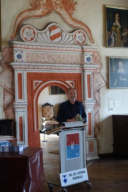 Der Leisniger Restaurator Thomas Schmidt ist mit dem Denkmalpreis des Landkreises Mittelsachsen ausgezeichnet worden.