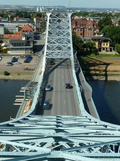 Dresden, Straßenbrücke »Blaues Wunder«, Fotografie Anne Michel, 2018