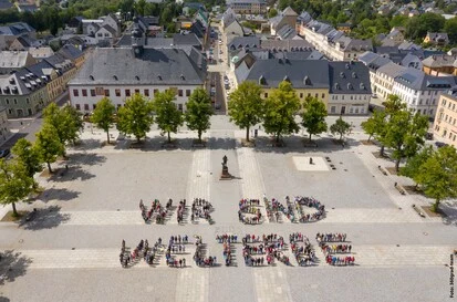 Flashmob zur Ernennung der Montanregion zum UNESCO-Welterbe, Marienberg Juli 2019, Projekt des Gymnasiums Marienberg