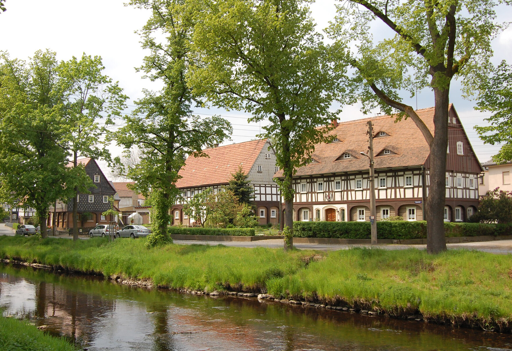 Großschönau, Umgebindehaus-Ensemble an der Mandau